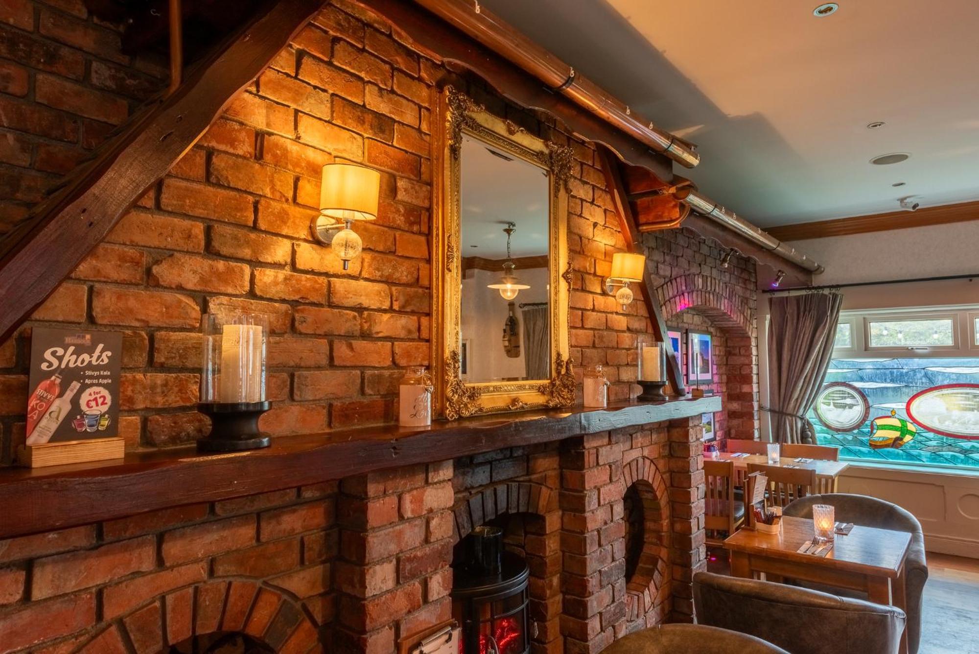 The Harbour Inn Buncrana Eksteriør bilde