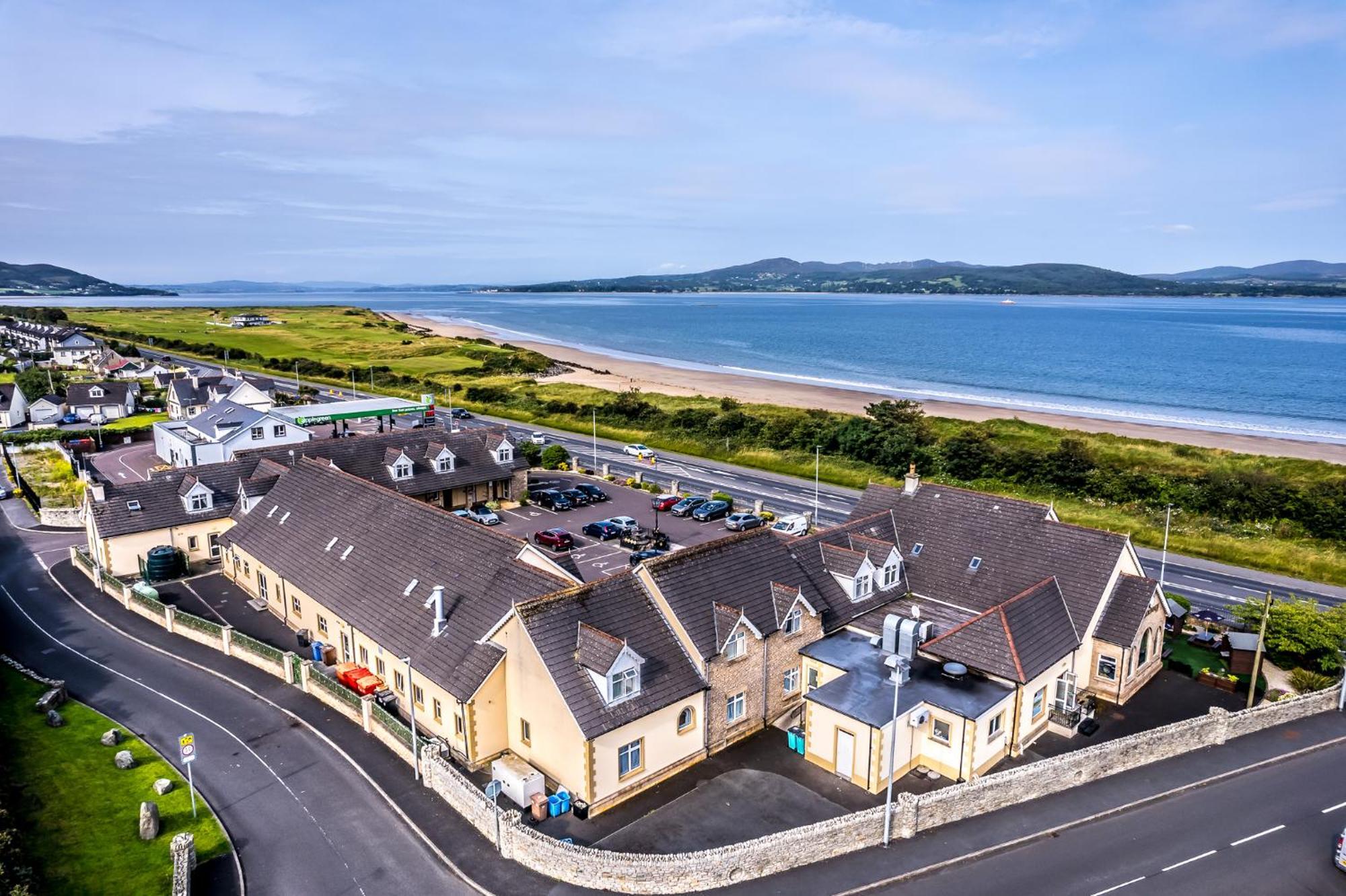 The Harbour Inn Buncrana Eksteriør bilde